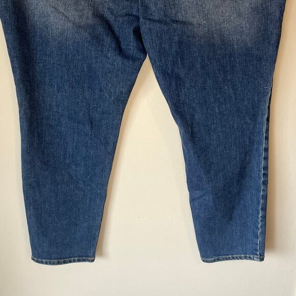 NWT! Universal Thread Medium Wash Mid Rise Skinny Jean Size 18 Short - Picture 11 of 12